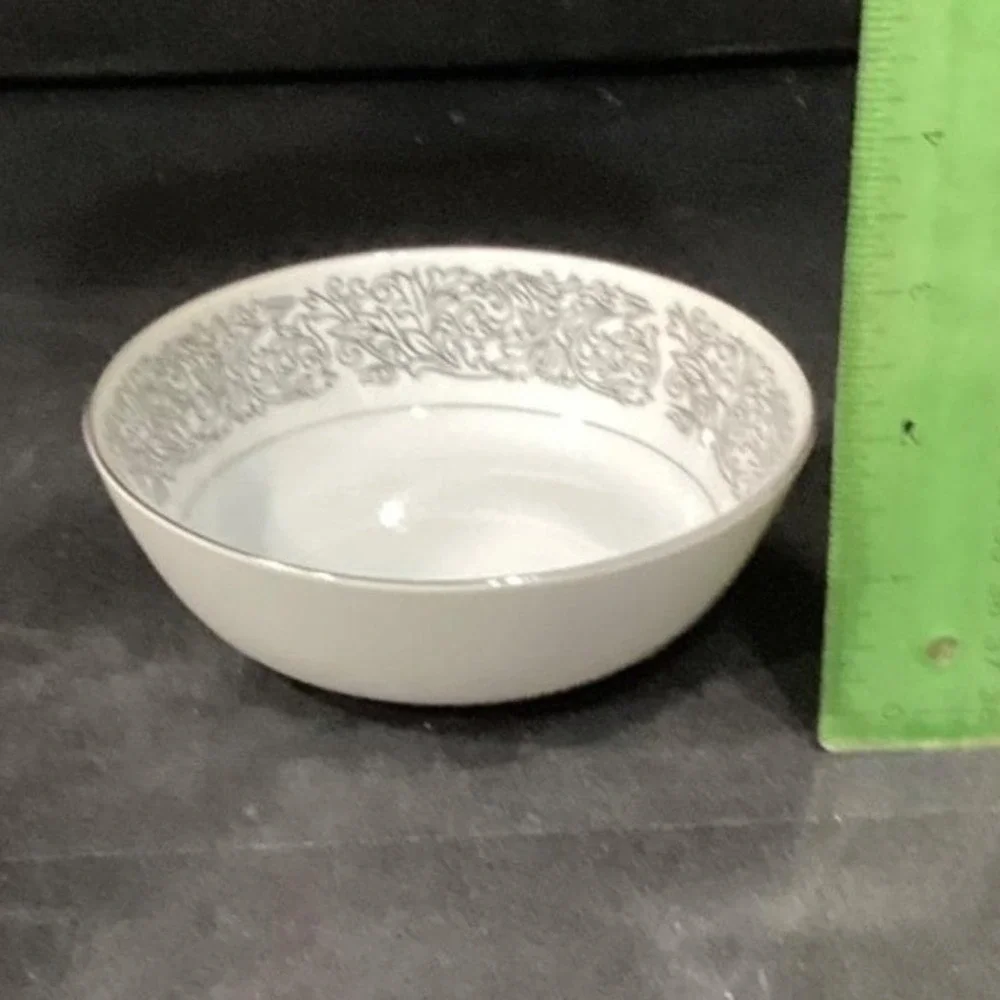 Brookwood‎ Porcelain 